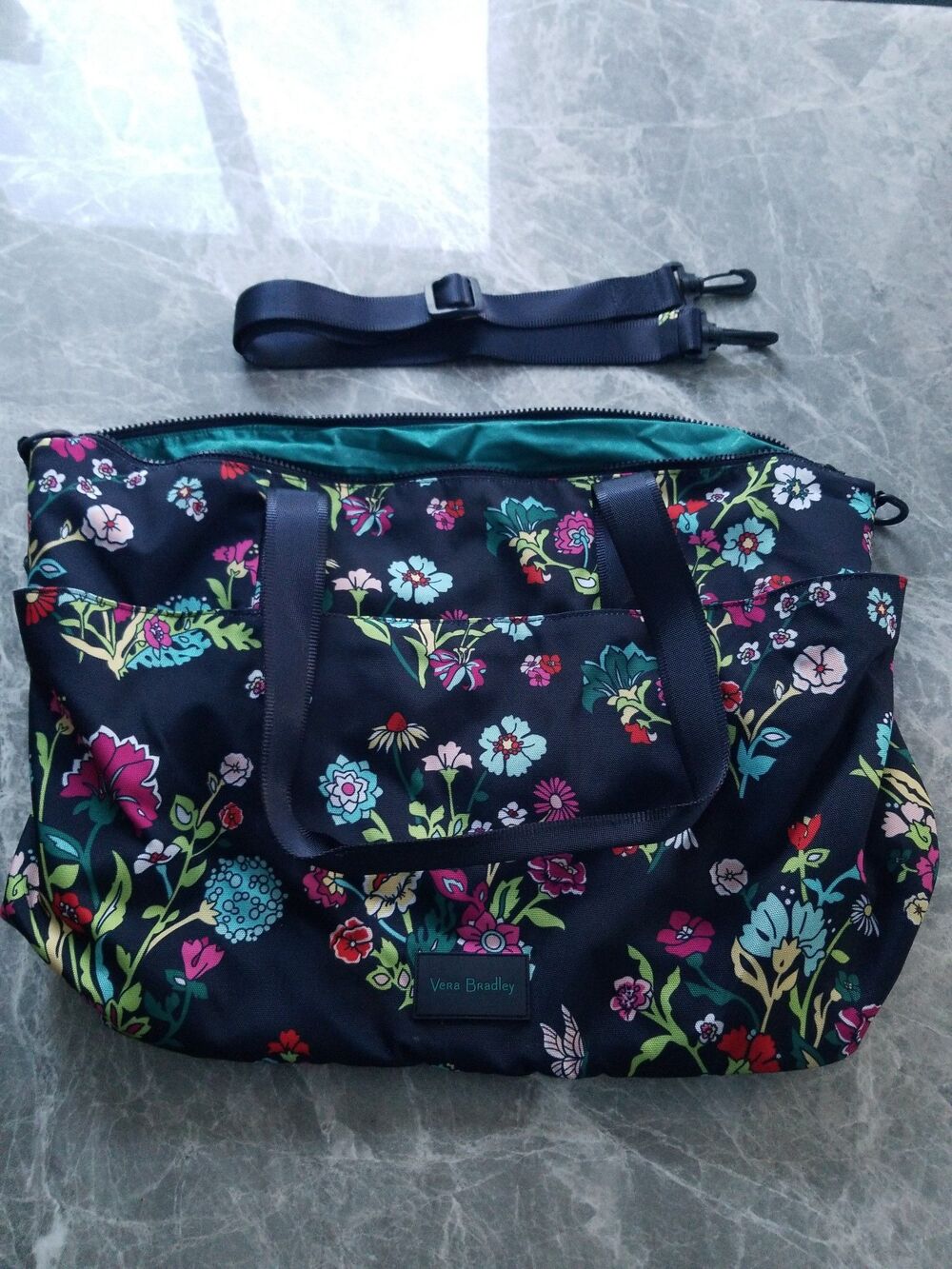 Vera Bradley tote new without tags